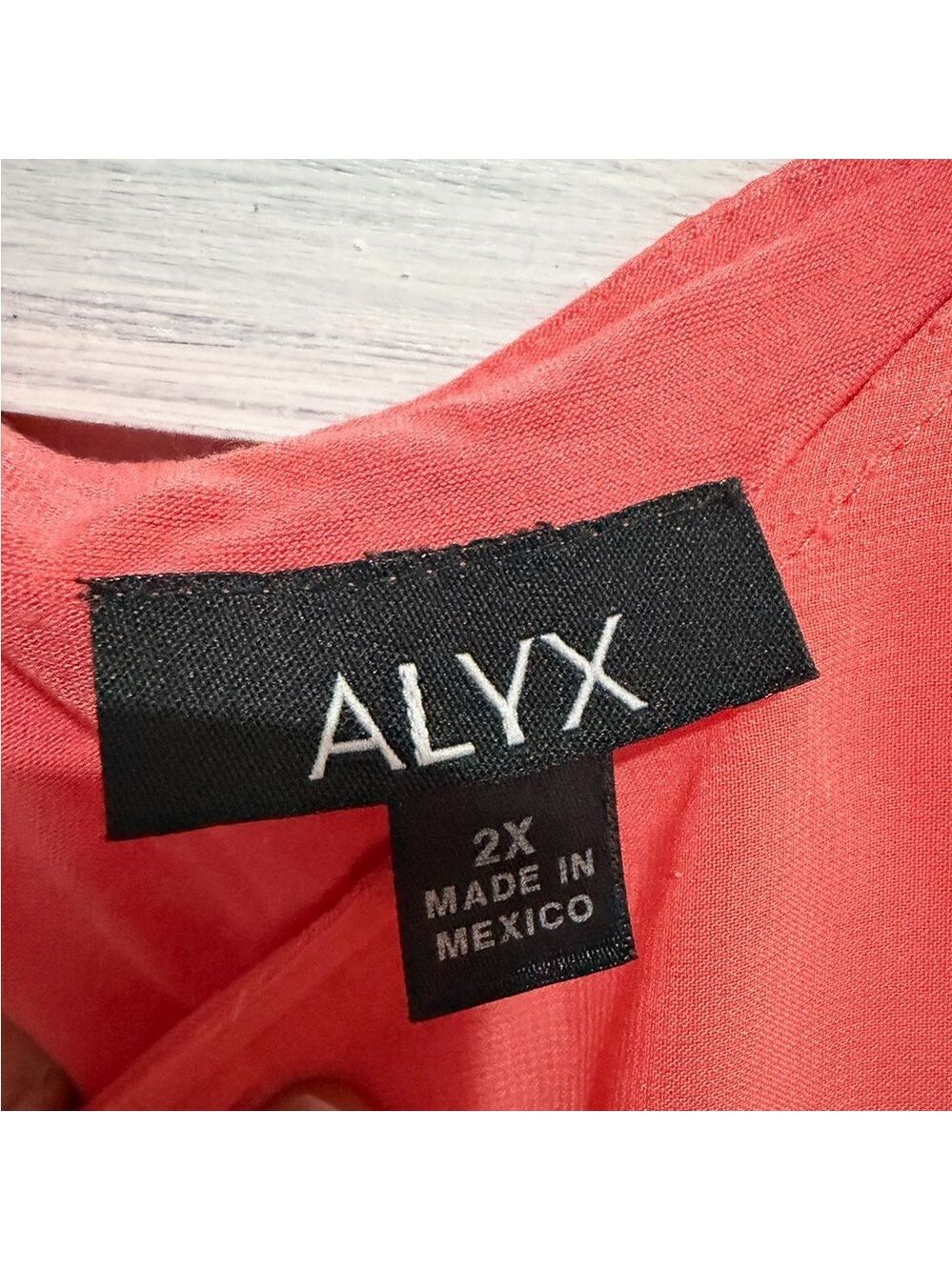 Alyx Coral Lightweight Sheer Top 2X - Picture 3 of 6